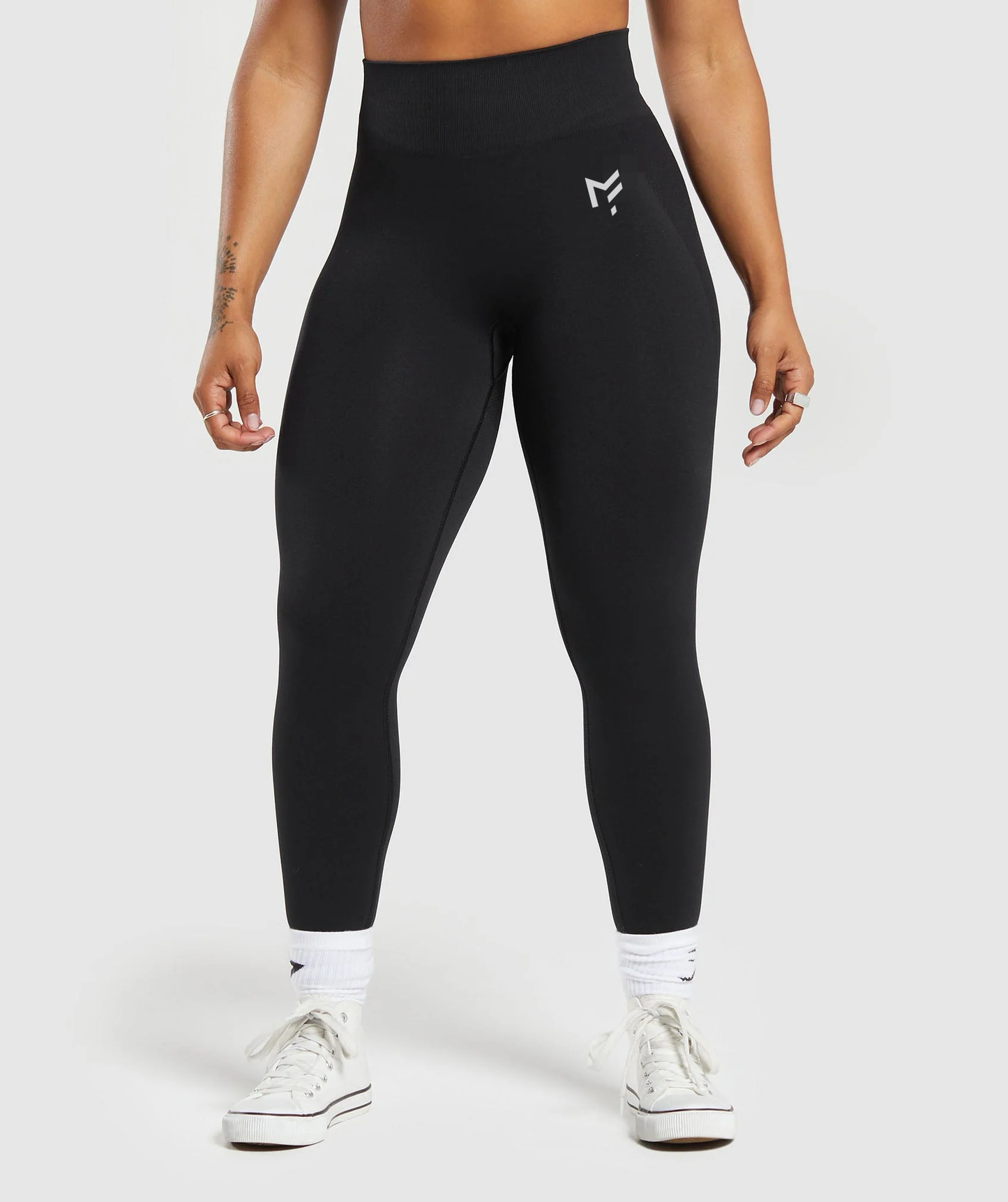 Jacquard Elastic Band
Leggings